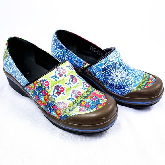 dansko rain clogs